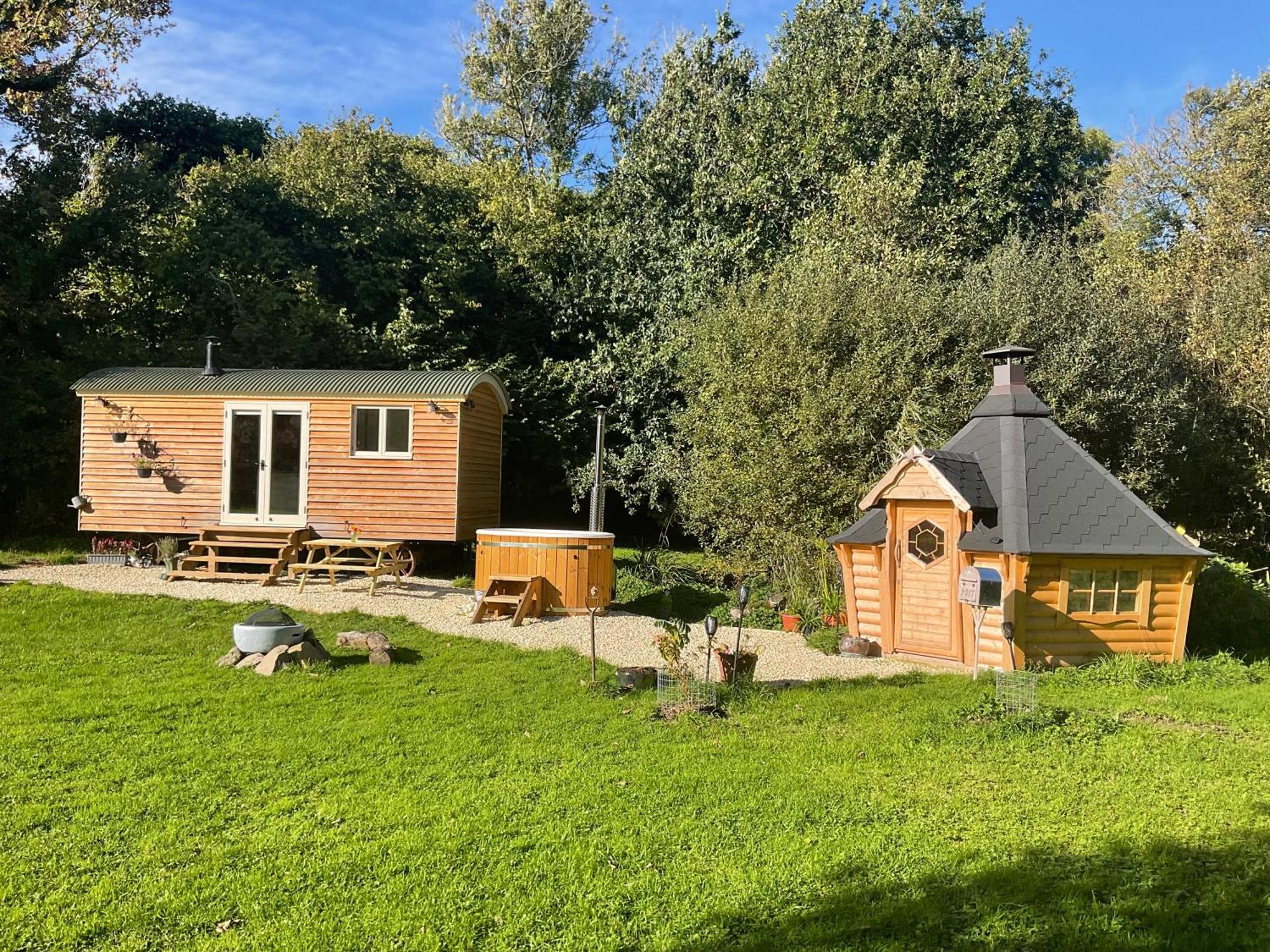Gillan Creek Retreat Hotel Helston Exterior foto